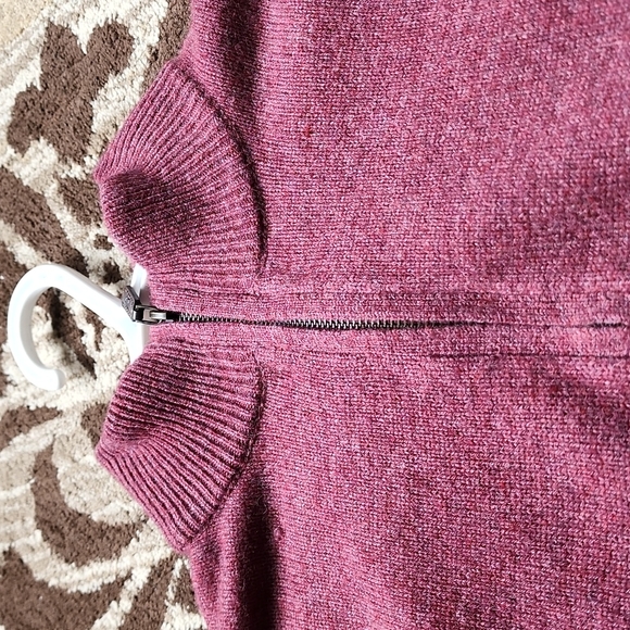 BLACK AND BROWN SWEATER - Picture 5 of 10